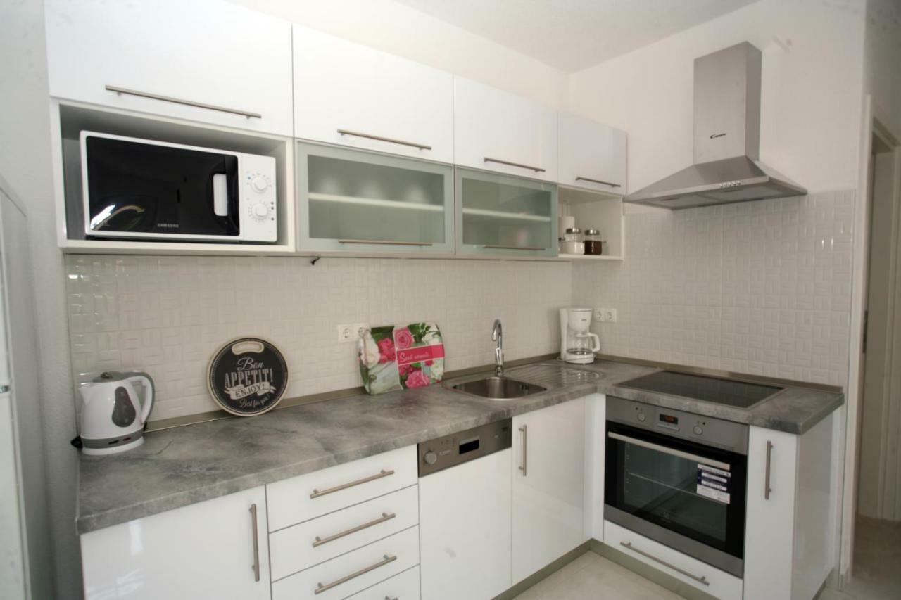 Apartman Fantasy Trogir Ngoại thất bức ảnh