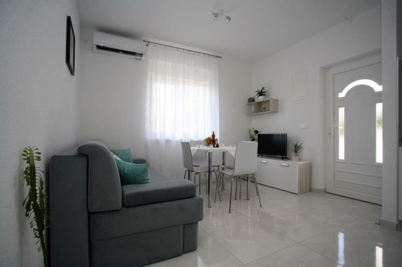 Apartman Fantasy Trogir Ngoại thất bức ảnh